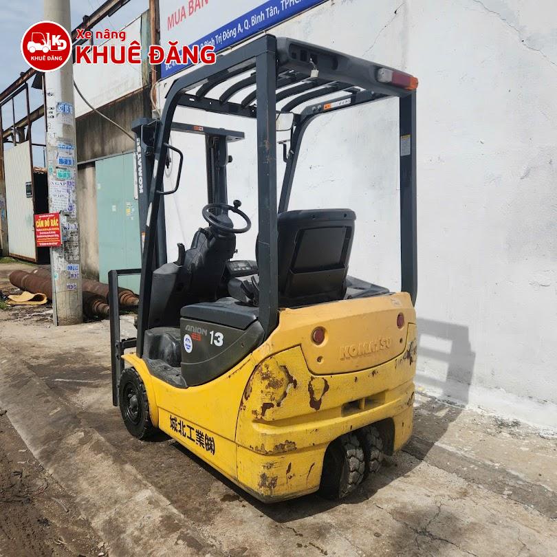 Xe nâng điện ngồi lái 3 bánh 1.3 tấn Komatsu FB13ML-12