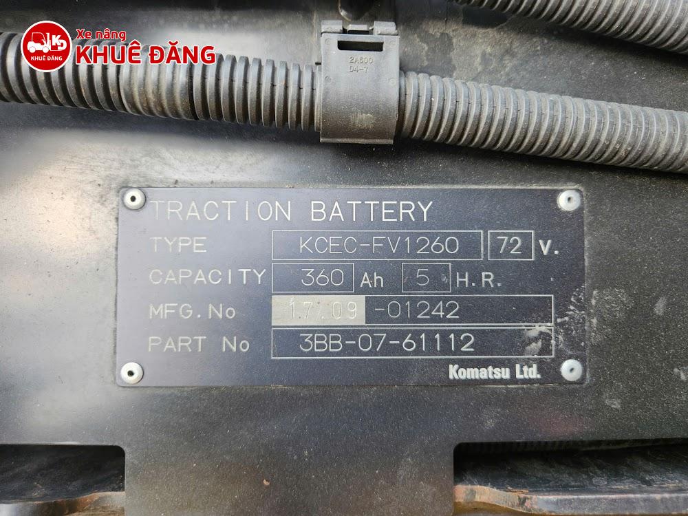 Xe nâng điện ngồi lái 2.5 tấn Komatsu FE25-1, lốp đôi nâng cao 4m