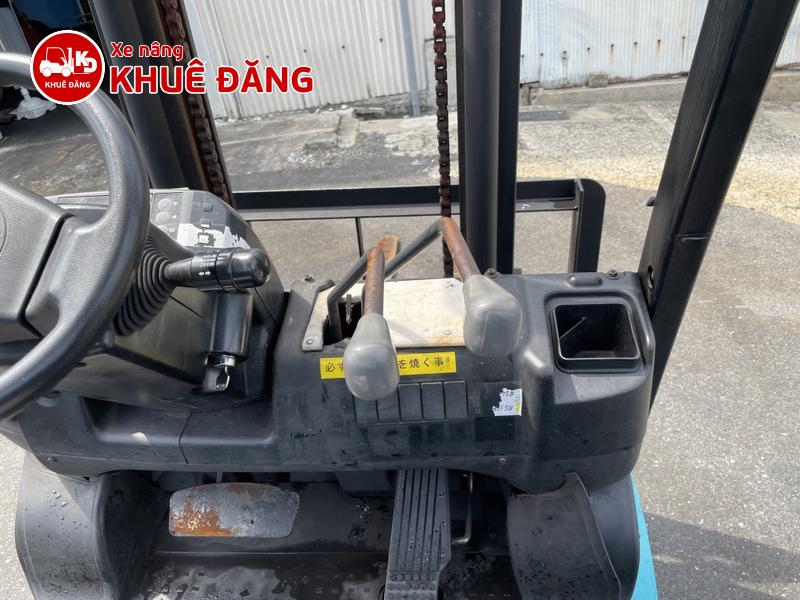 2074-Xe nâng dầu 1 tấn Sumitomo 03FD10PAXI92D