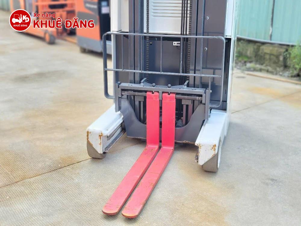 Xe nâng điện đứng lái 900kg Nichiyu FBR9-80B, 2019