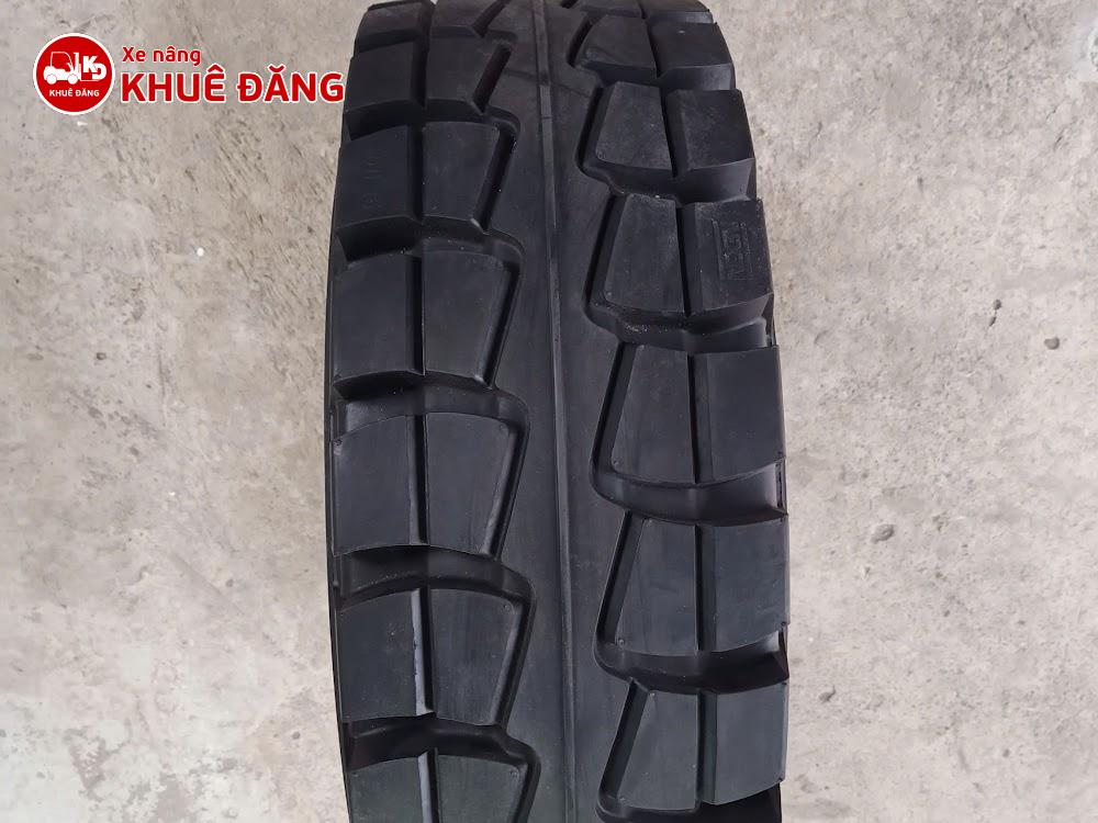 Lốp đặc 18x7-8 Nexen SOLIDPRO Hàn Quốc