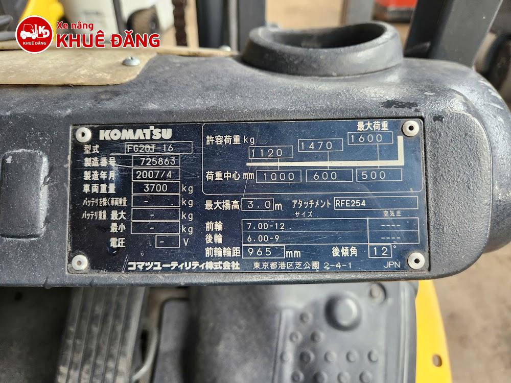 Xe nâng xăng 2 tấn Komatsu FG20T-16