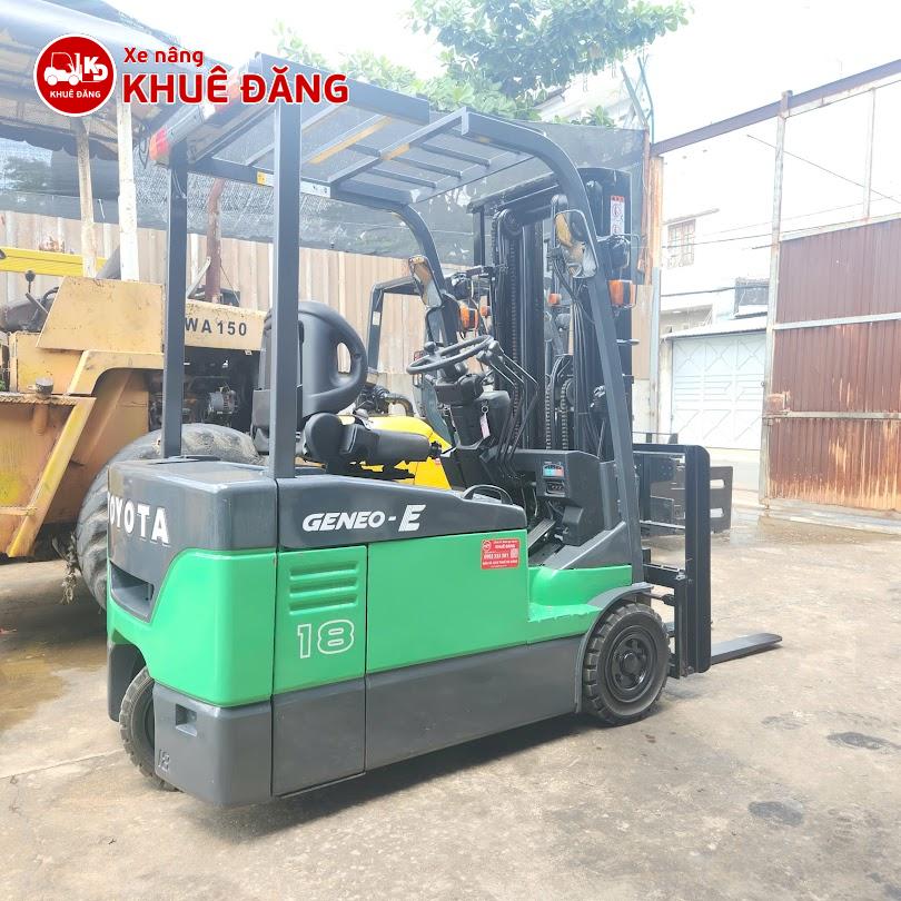 Xe nâng điện ngồi lái 3 bánh 1.8 tấn Toyota 7FBE18