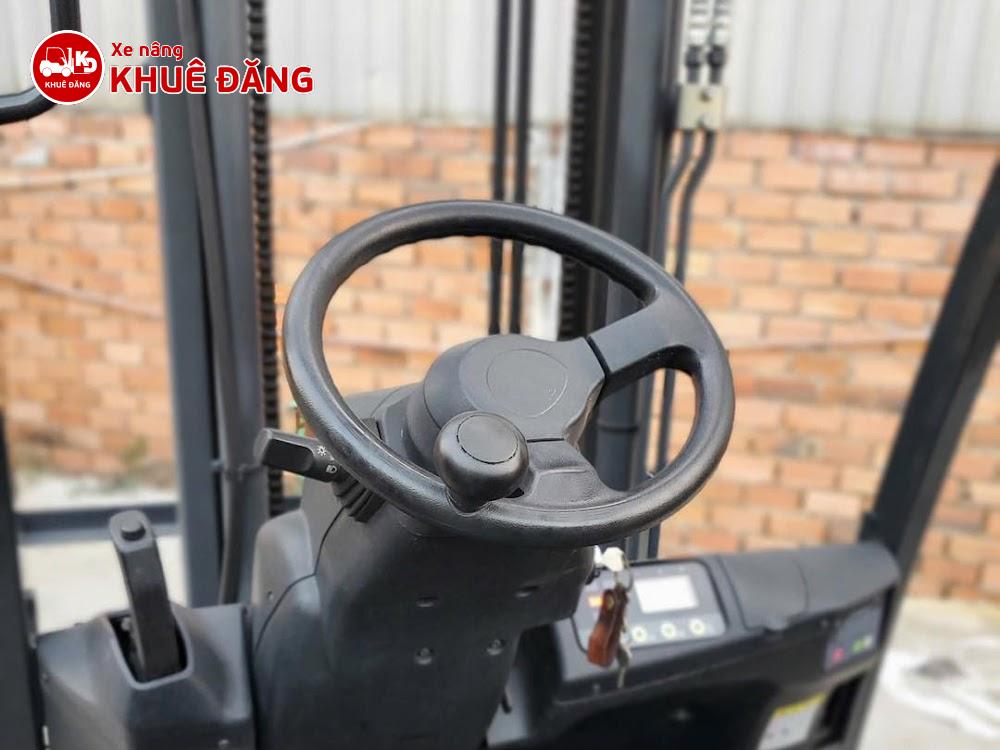 Xe nâng điện ngồi lái 1.8 tấn Komatsu FB18-12, 3.5m