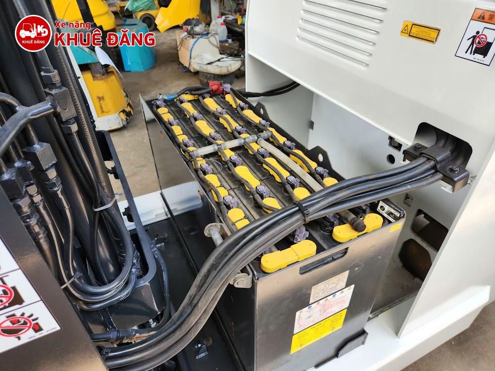 Xe nâng điện đứng lái 1.8 tấn Nichiyu FBRMAW18-80B-550MCSSF