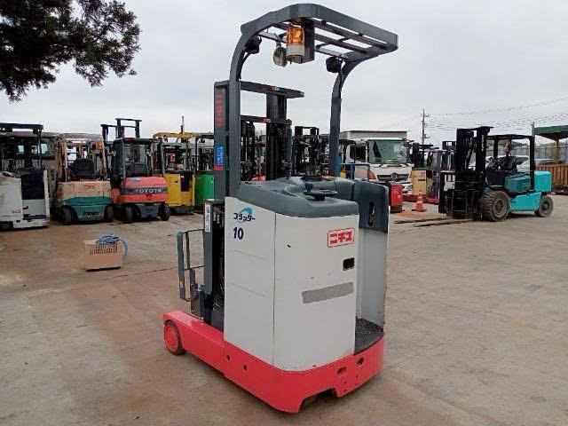 Xe nâng điện đứng lái 1 tấn Nichiyu FBR10-75B
