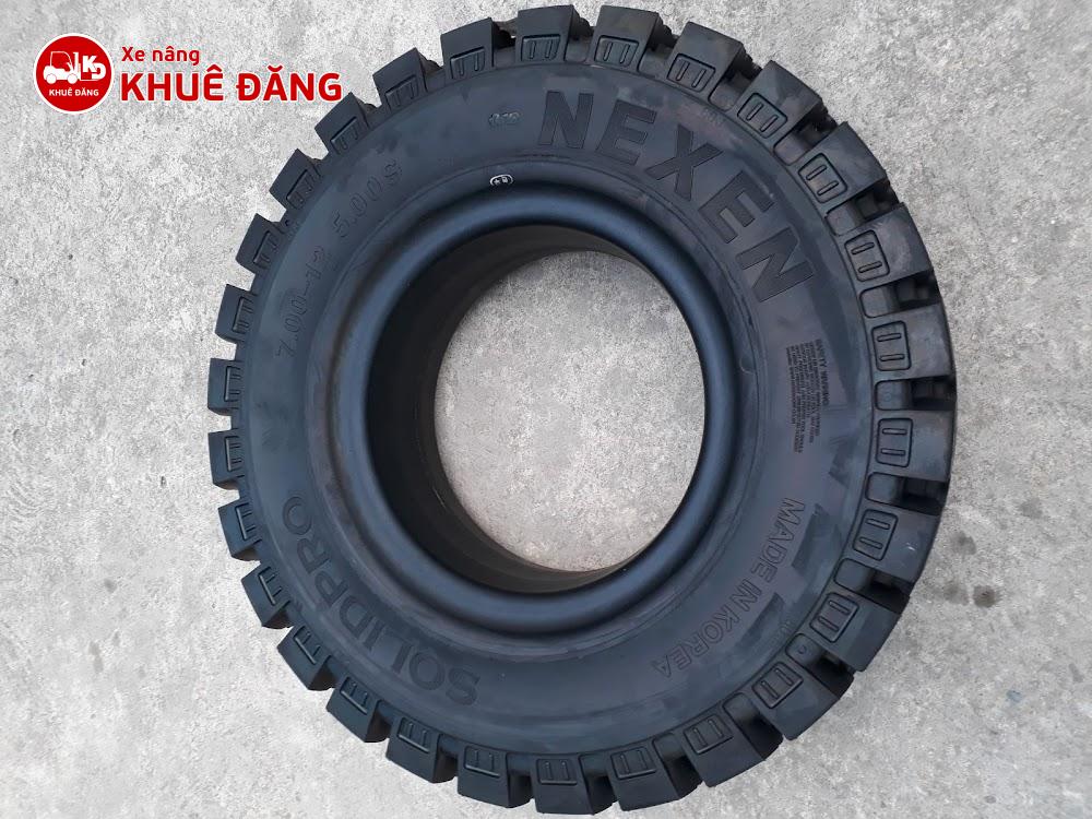 Lốp đặc 700-12 Nexen SOLIDPRO Hàn Quốc