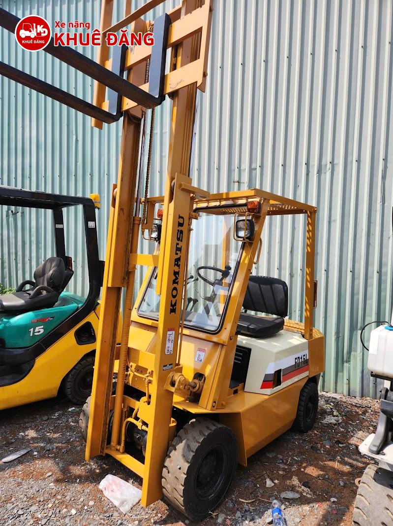 Xe nâng dầu 1.5 tấn Komatsu FD15L-14