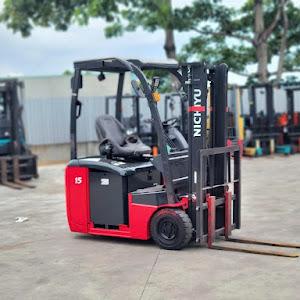 Xe nâng điện ngồi lái 3 bánh 1.5 tấn Nichiyu FBT15PN-80C-300AF, 2020