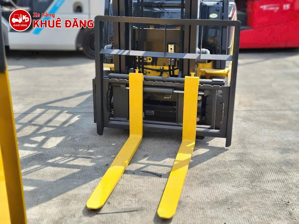 Xe nâng điện ngồi lái 1.8 tấn Komatsu FB18-12, 4m
