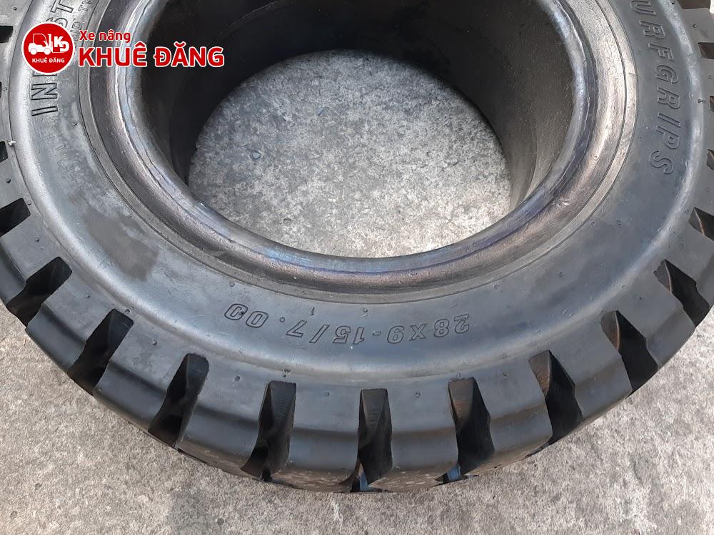 Lốp đặc xe nâng 28x9-15 Phoenix