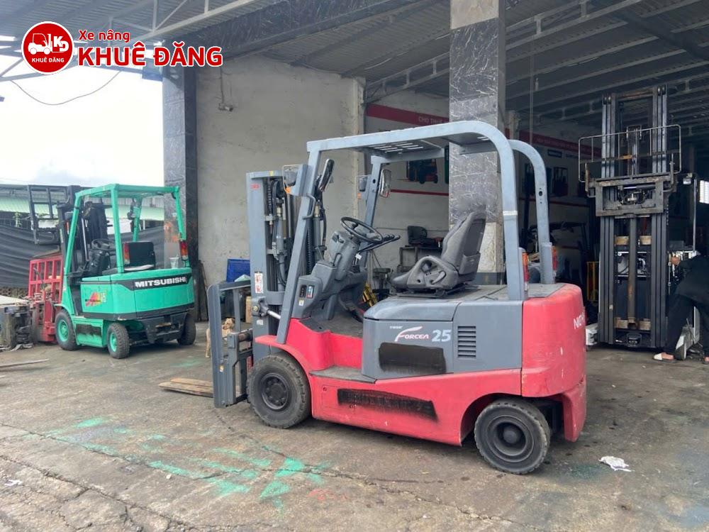 Xe nâng điện ngồi lái 2.5 tấn Nichiyu FB25PN-70, 4m