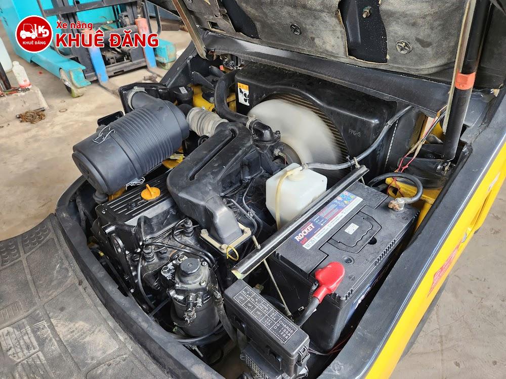 Động cơ xe nâng dầu 1.5 tấn Komatsu FD15C-18