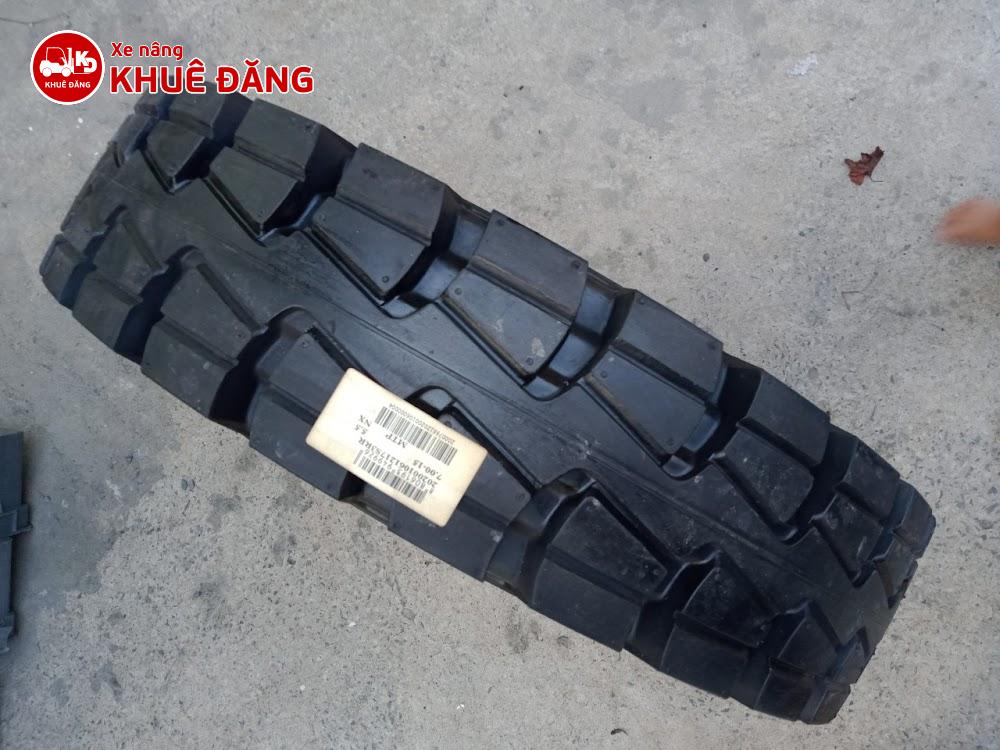 Bánh đặc 700-15 Nexen SOLIDPRO