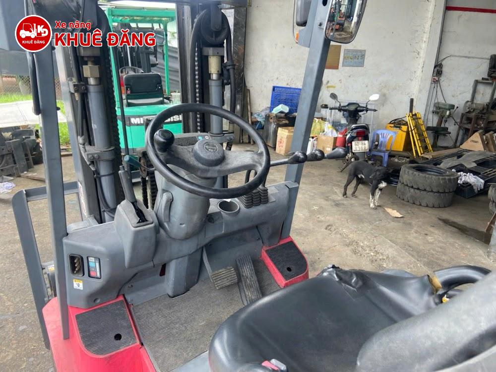 Xe nâng điện ngồi lái 2.5 tấn Nichiyu FB25PN-70, 4m