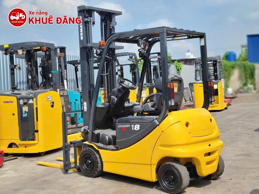 Xe nâng điện ngồi lái 1.8 tấn Komatsu FB18-12, 4m