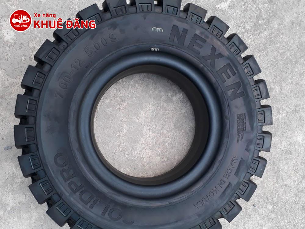Lốp đặc 700-12 Nexen SOLIDPRO Hàn Quốc