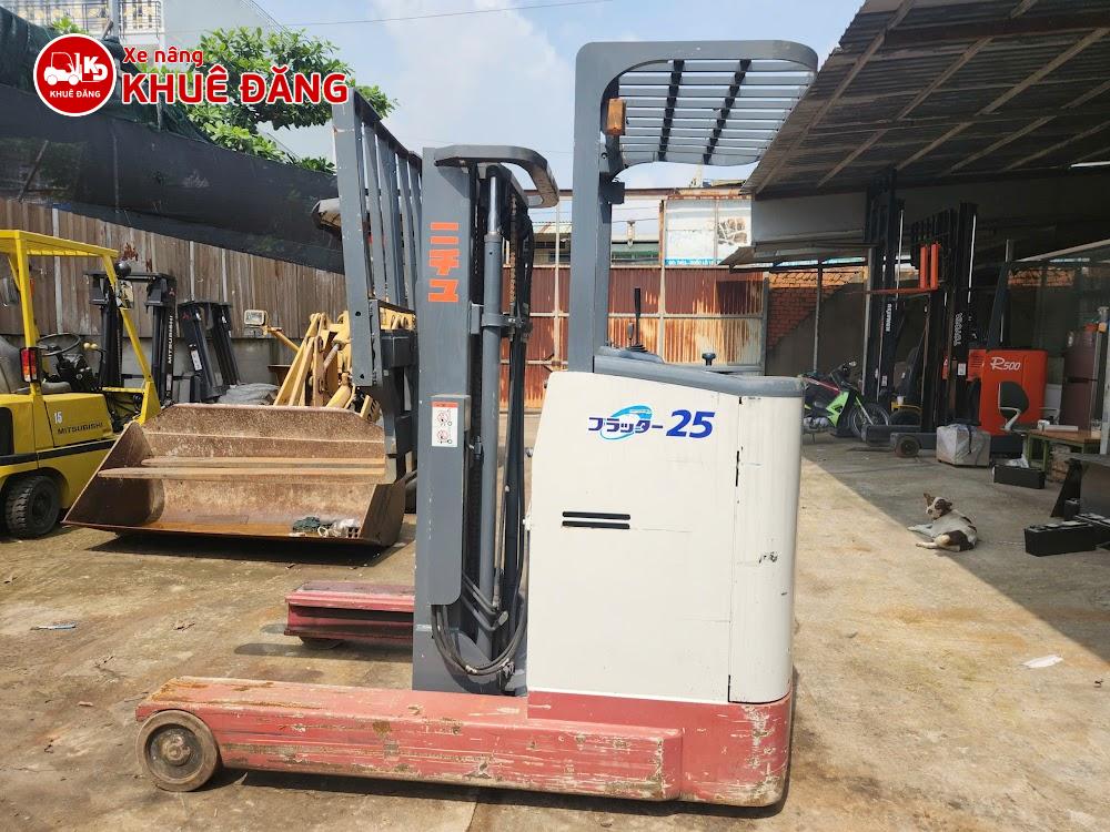 Xe nâng điện đứng lái 2.5 tấn Nichiyu FBR25-63-300Z