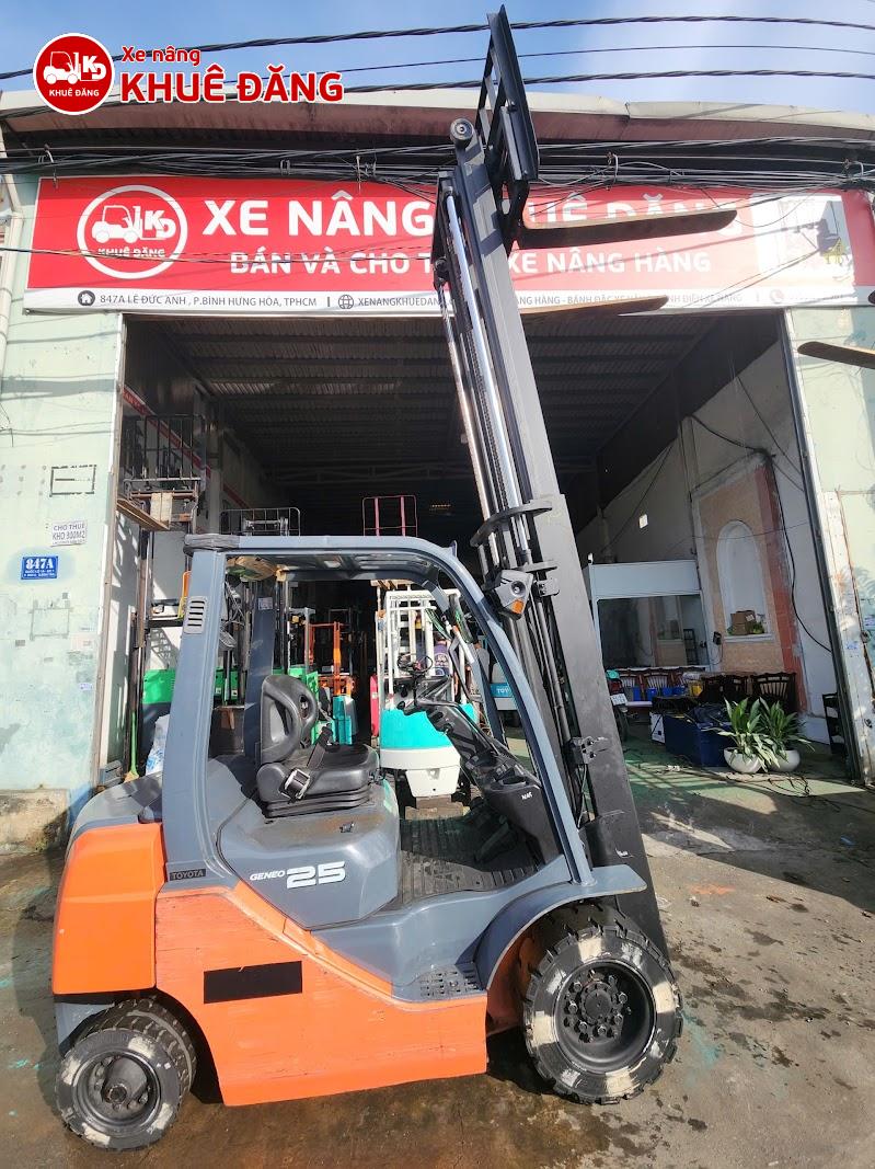 Xe nâng dầu 2 tấn Toyota 02-8FD20 tại Xe nâng Khuê Đăng