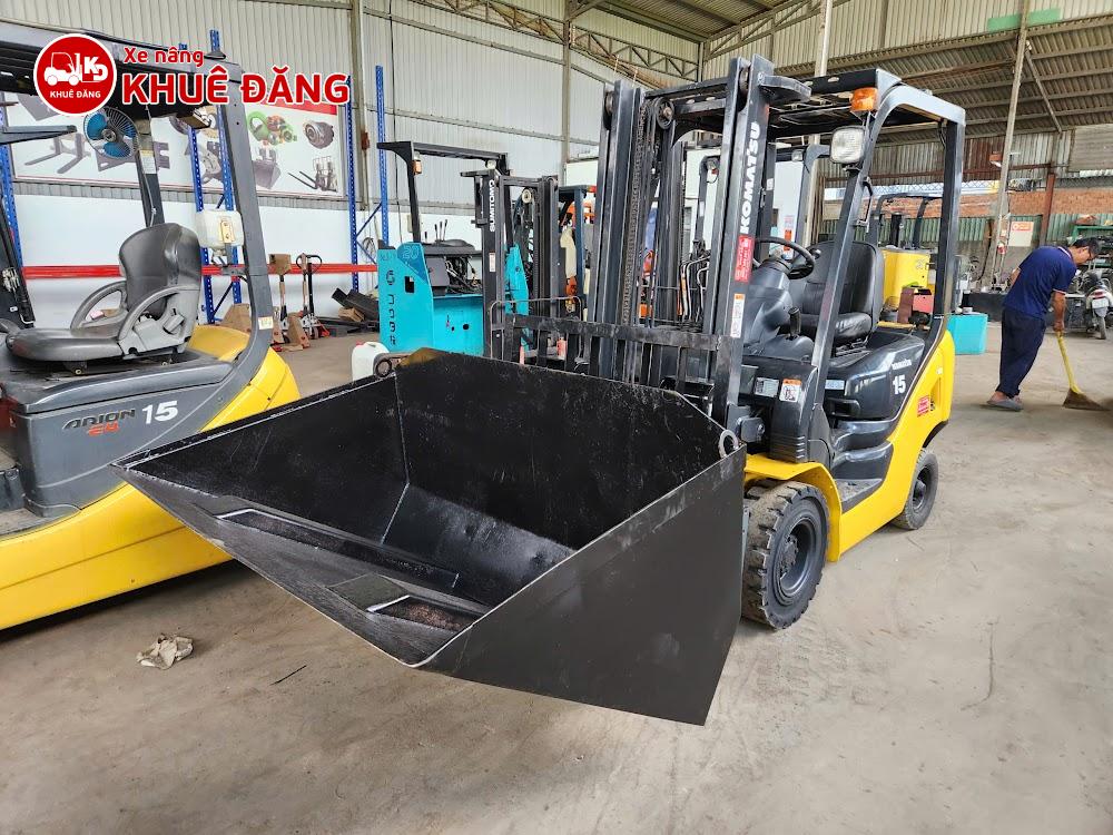 Xe nâng dầu 1.5 tấn Komatsu FD15C-18 gắn gầu xúc - Trọng lượng