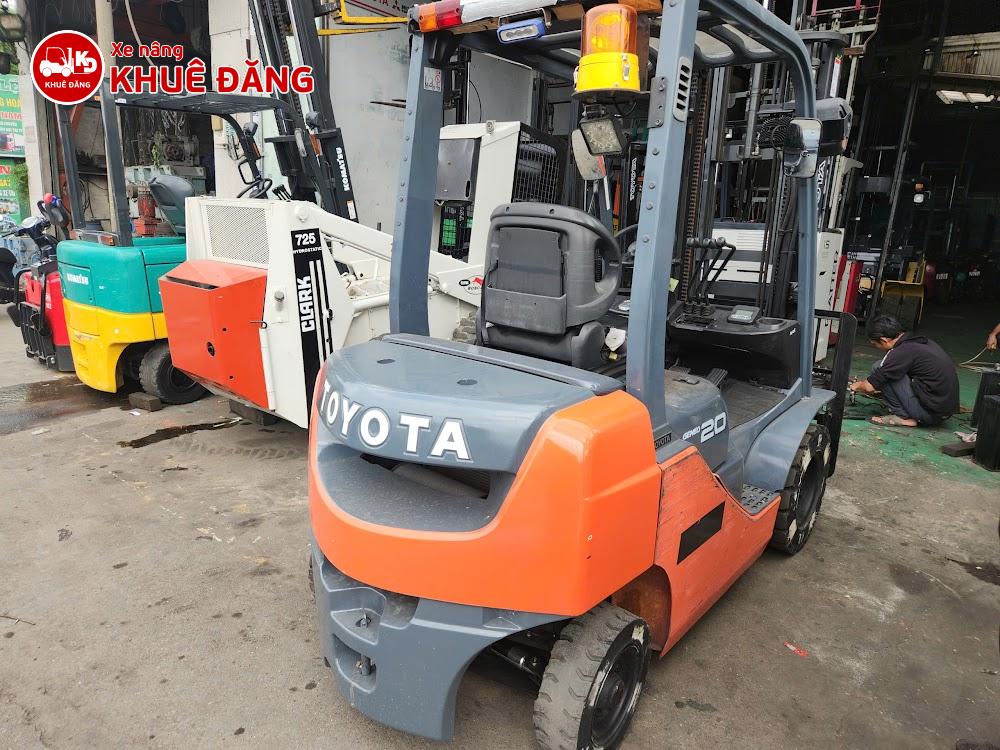 Xe nâng dầu 2 tấn Toyota 02-8FD20, 3.5m, sàng khung - Chi tiết động cơ