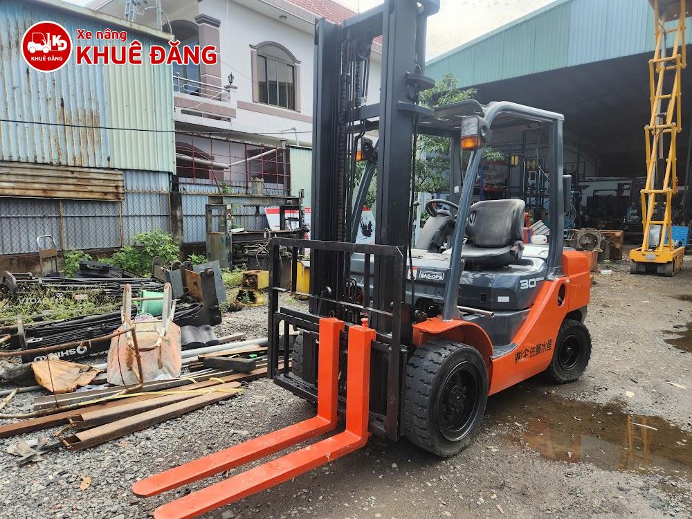 Xe nâng dầu 3 tấn Toyota 02-8FD30 khung nâng 4m