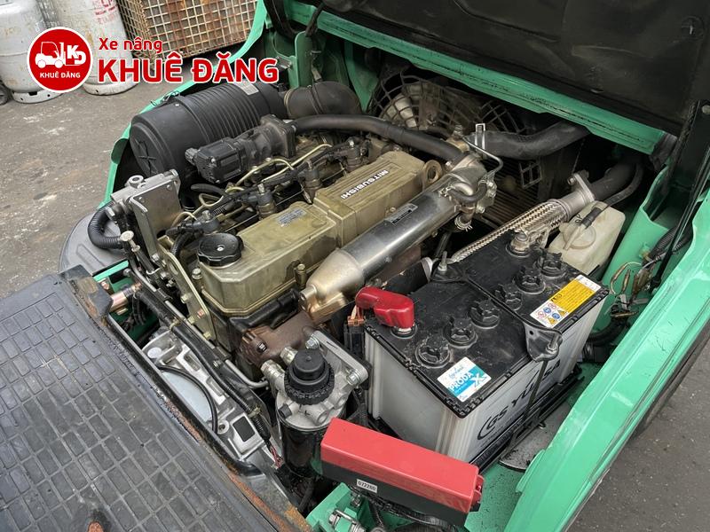 1971-Xe nâng dầu 3.5 tấn Mitsubishi FDE35AT