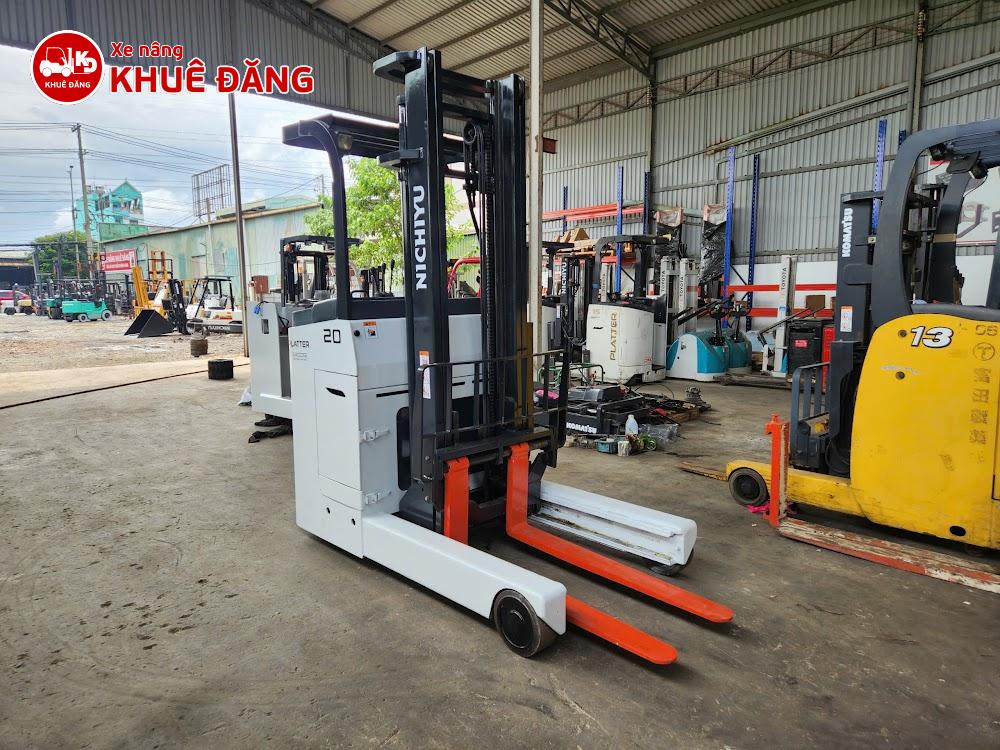 Xe nâng điện đứng lái 2 tấn Nichiyu FBRA20-75-400, 4m