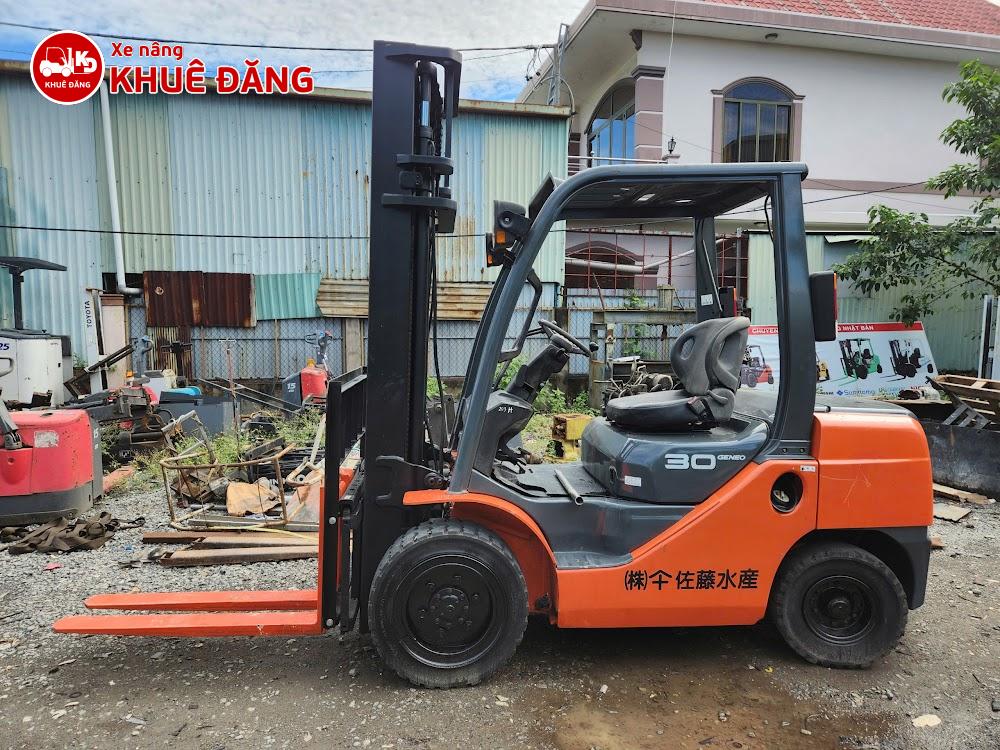 Xe nâng dầu 3 tấn Toyota 02-8FD30 khung nâng 4m