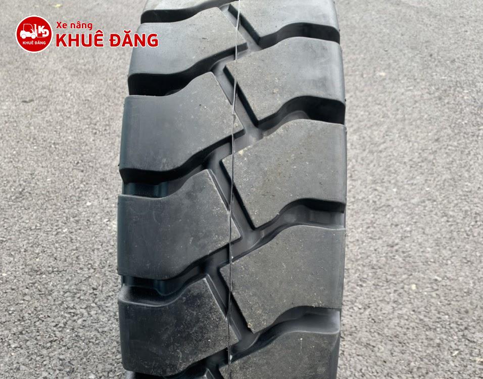 Lốp đặc 28X9-15-ASCENDO