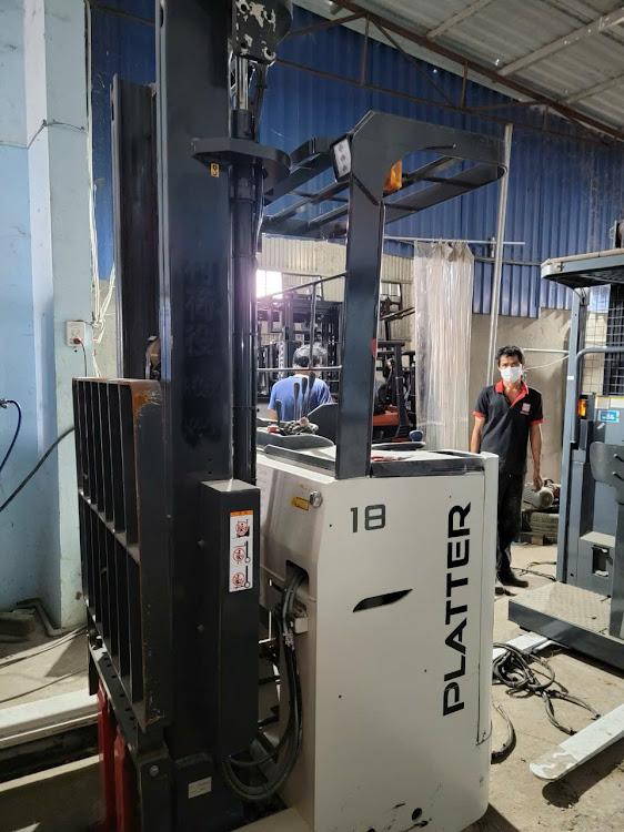 Xe nâng điện đứng lái 1.8 tấn Nichiyu FBR18-80B, 4m