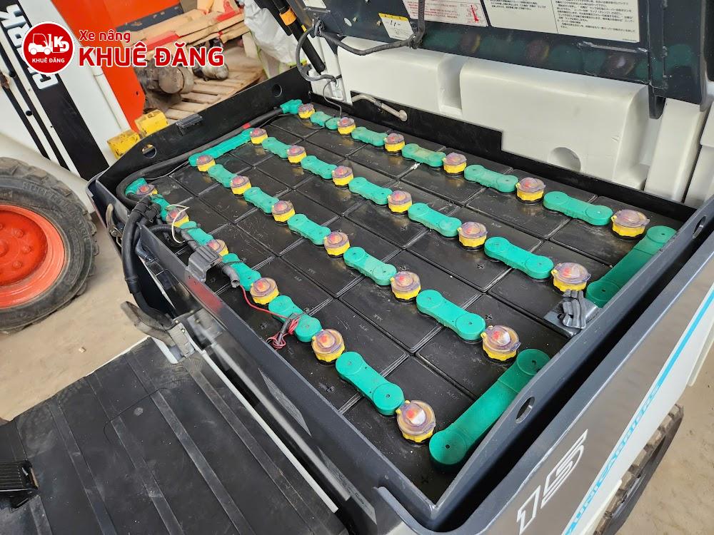 Xe nâng điện ngồi lái 1.5 tấn Unicarriers FB15-8
