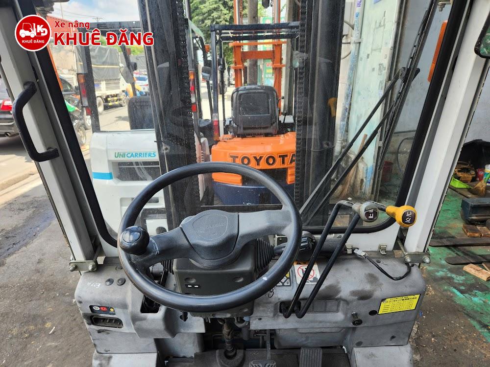 khoang lái thông minh trên Unicarriers FB15-8