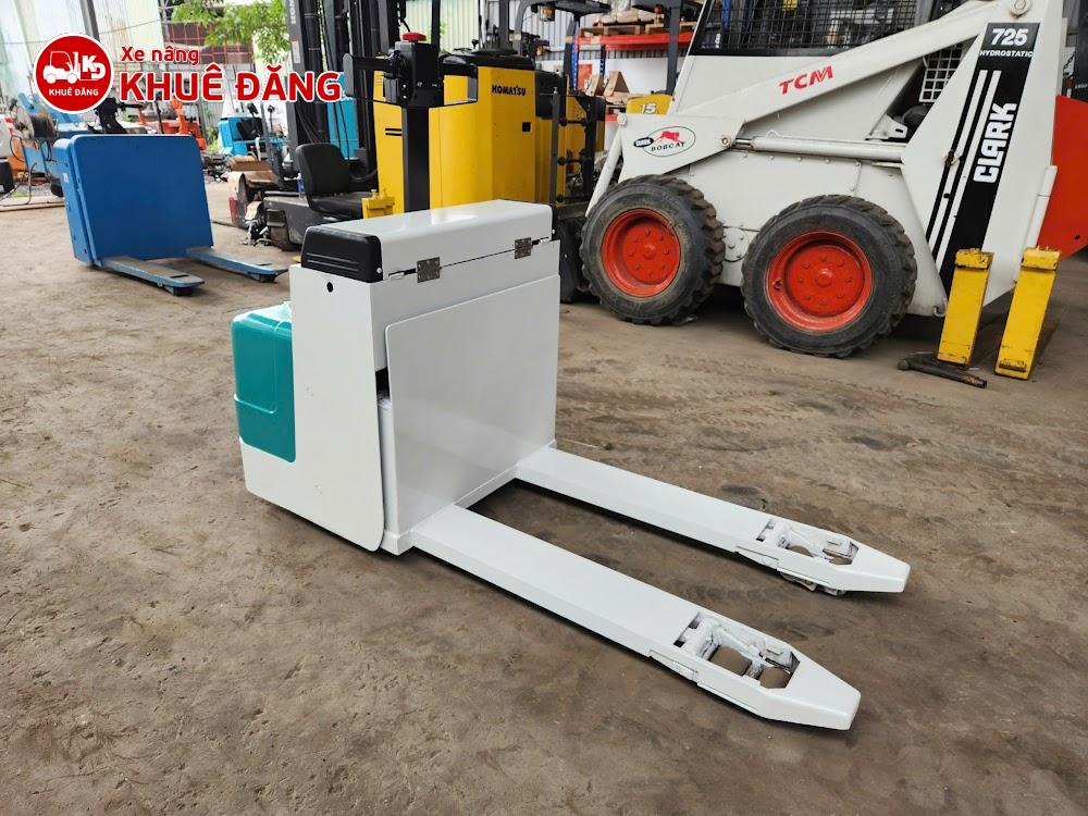 Xe nâng tay điện 1.5 tấn Sugico LW151A-570-65