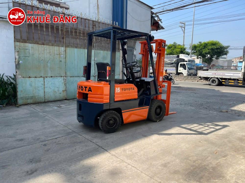 2009-Xe nâng xăng gas 1.5 tấn Toyota 02-5FG15