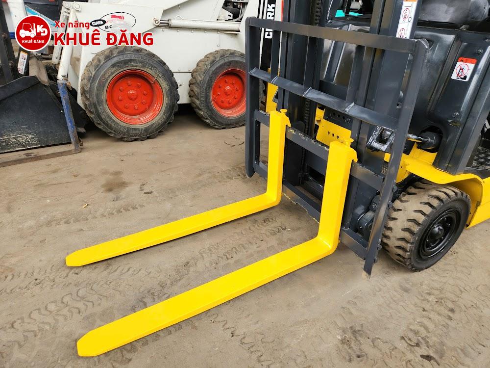 Xe nâng điện 1.5 tấn Komatsu FB15-12