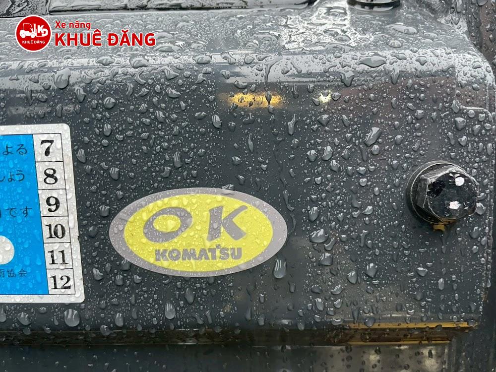 Xe nâng điện ngồi lái Komatsu FE30-2