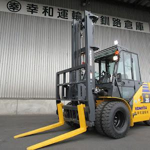 Xe nâng dầu 3.5 tấn Komatsu FH35-2, dịch càng, lốp đôi