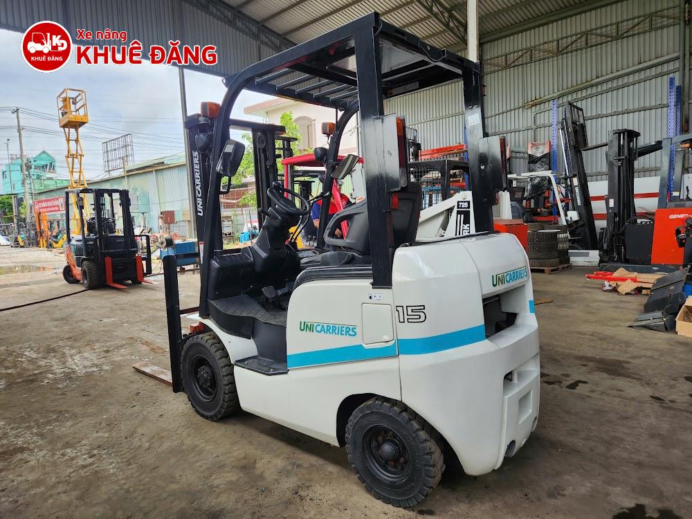 Xe nâng dầu 1.5 tấn UniCarriers FD15T14 - Càng nâng