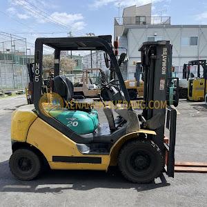 Xe nâng xăng gas 2 tấn Komatsu FG20C-16