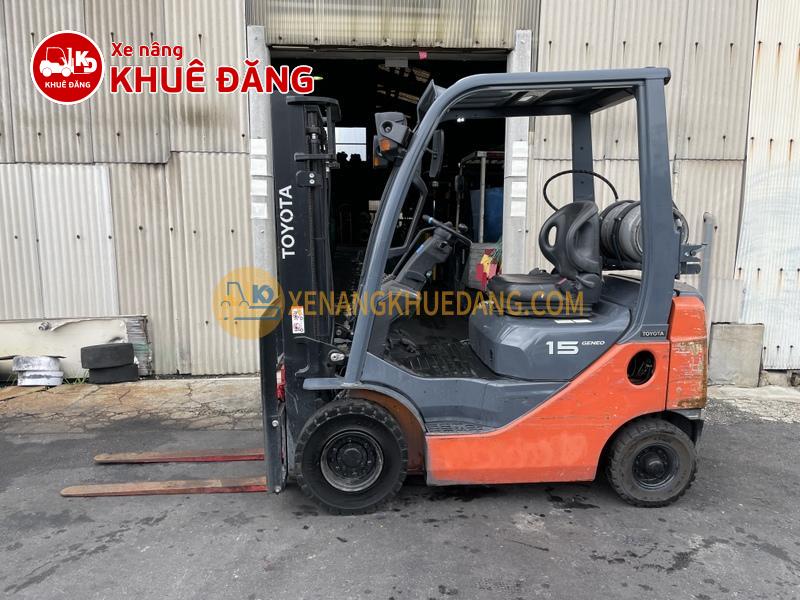 1803-Xe nâng xăng gas 1.5 tấn Toyota 02-8FG15