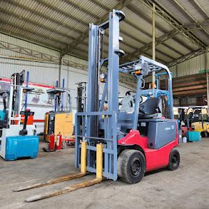 Xe nâng điện ngồi lái 1.5 tấn Nichiyu FB15PN-75-430, nâng cao 4.3m
