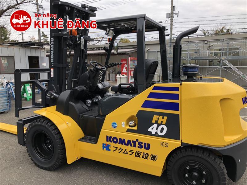 Xe nâng 4 tấn cũ Komatsu chất lượng cao, giá rẻ tại Bình Tân, TPHCM