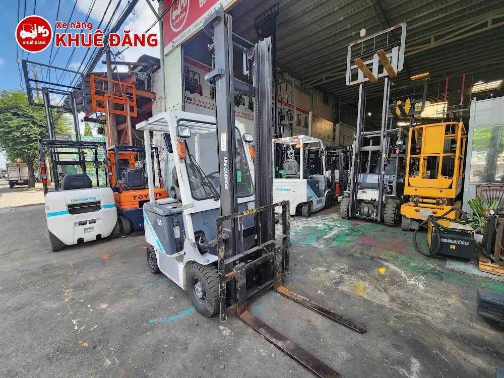 Xe nâng điện ngồi lái 1.5 tấn Unicarriers FB15-8, 4.5m, 2015
