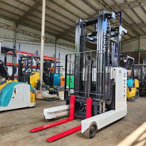 Xe nâng điện đứng lái 1.8 tấn Nichiyu FBRMAW18-80B-550MCSSF, 5.5m