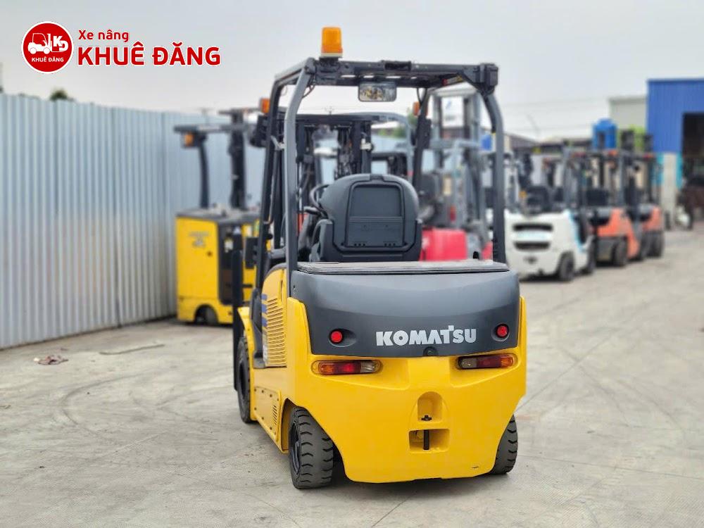 Xe nâng điện ngồi lái 2.5 tấn Komatsu FE25-1