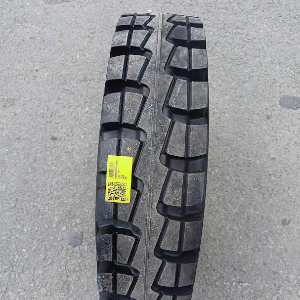 Lốp đặc 825-15 Nexen SOLIDPRO Hàn Quốc