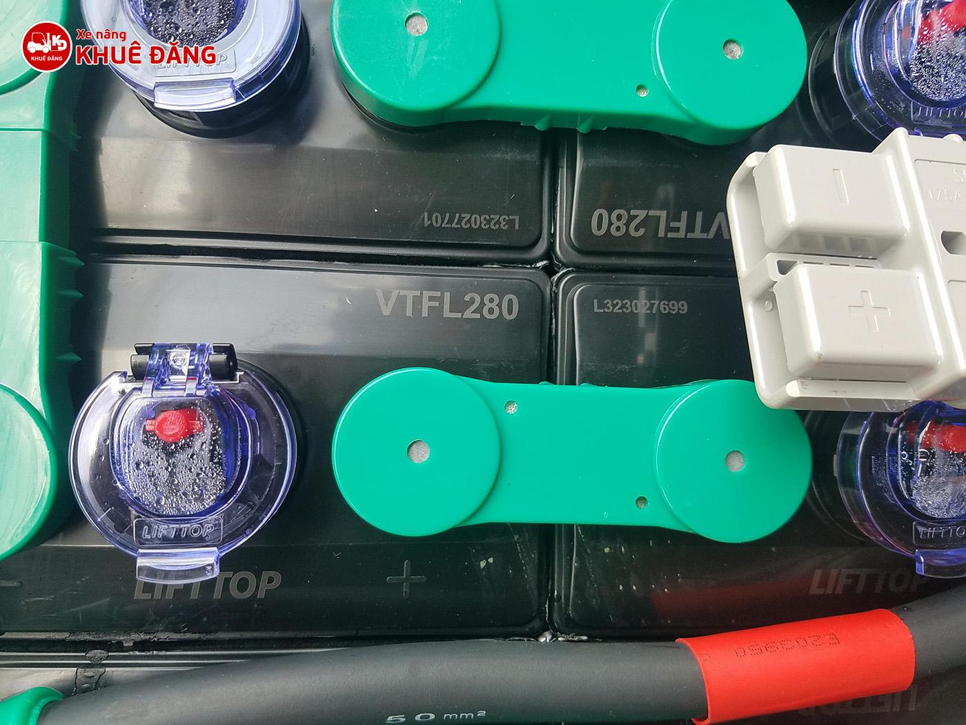 Nắp Bình điện xe nâng 48V 280Ah LIFTTOP VTFL280