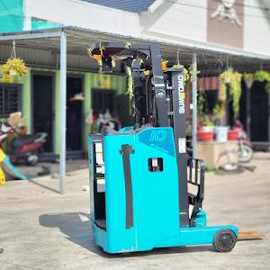 Xe nâng điện đứng lái 1 tấn Sumitomo 61FBR10SXII