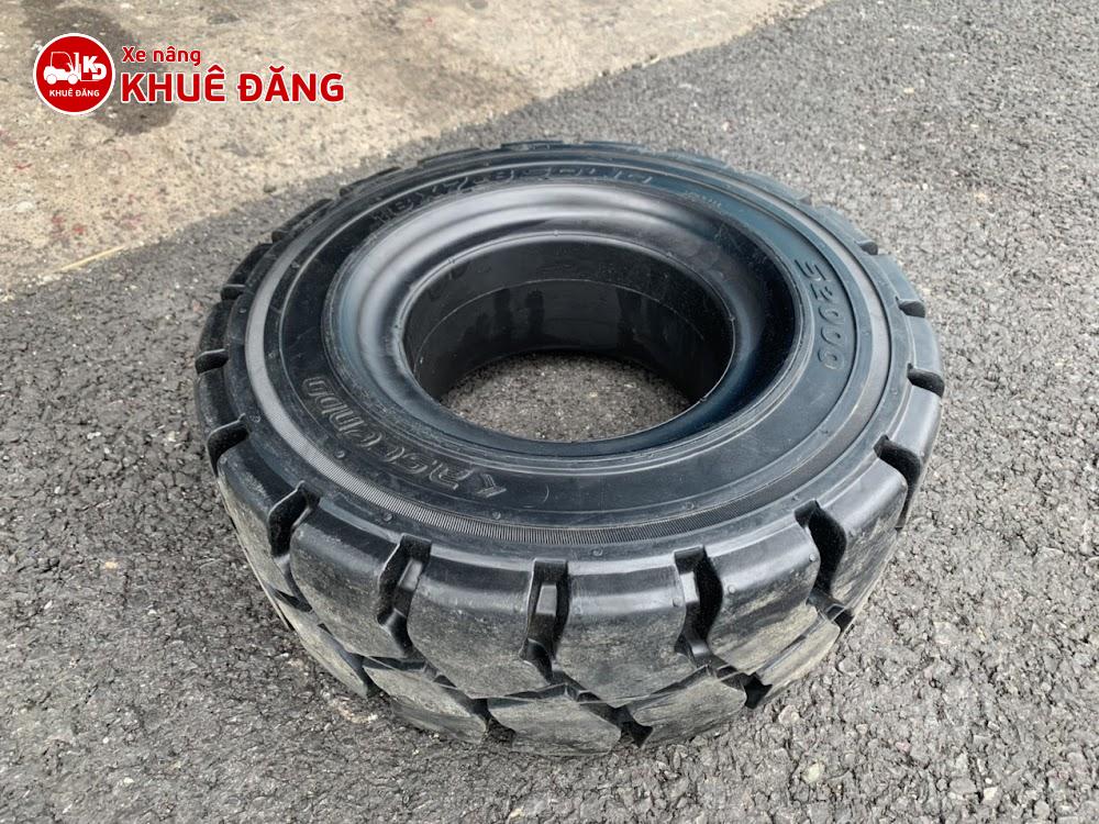 Lốp đặc 18X7-8-ASCENDO